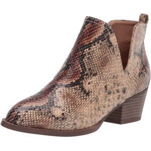 Chinese laundry booties